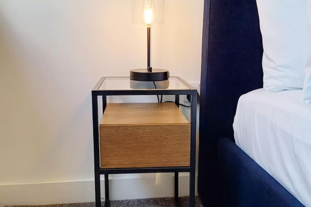 Stylish Modern 1Bed Apartment In Bedford Zewnętrze zdjęcie