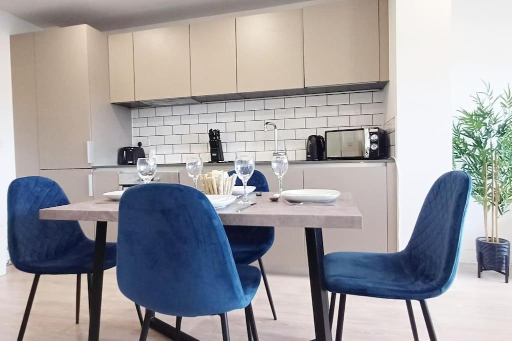 Stylish Modern 1Bed Apartment In Bedford Zewnętrze zdjęcie